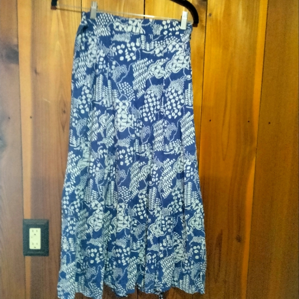 Paris Atelier & other Stories blue and white patchwork crepe maxi skirt, 2